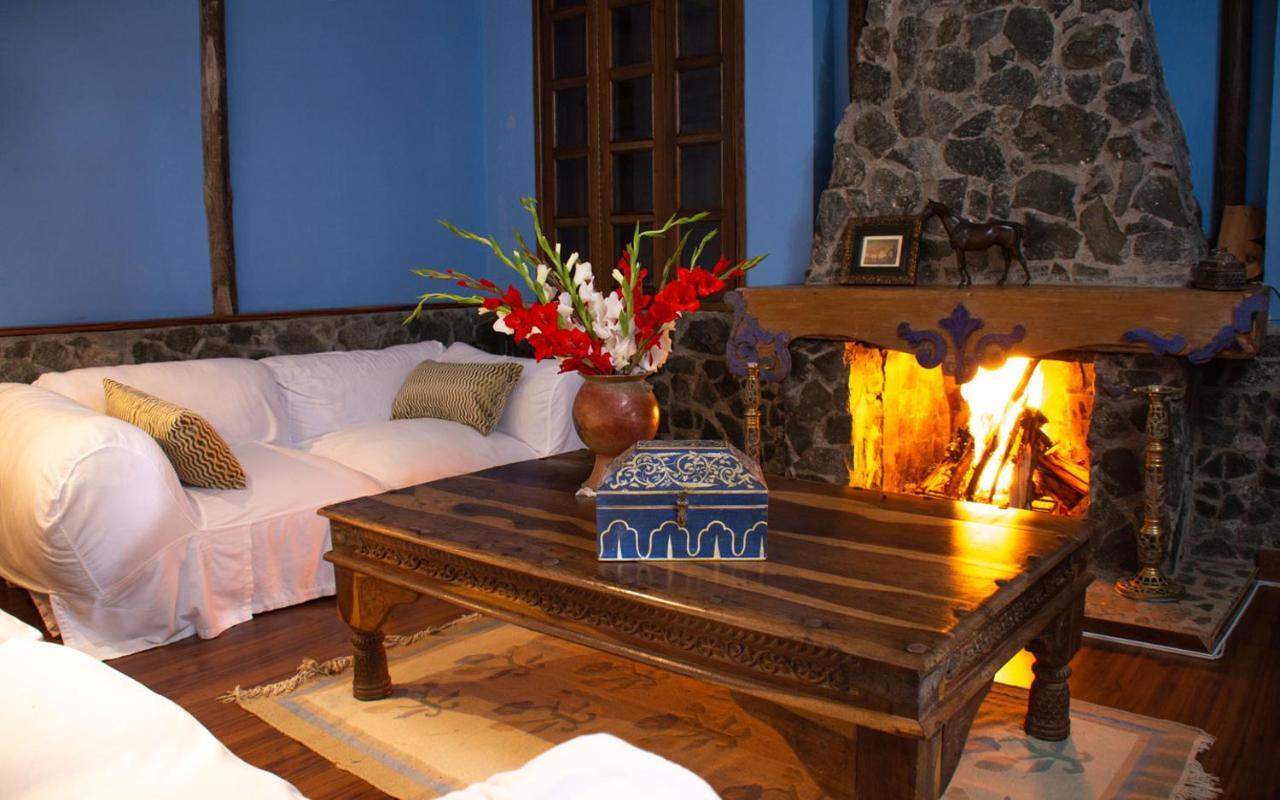 Las Mercedes Lodge Cali Buitenkant foto