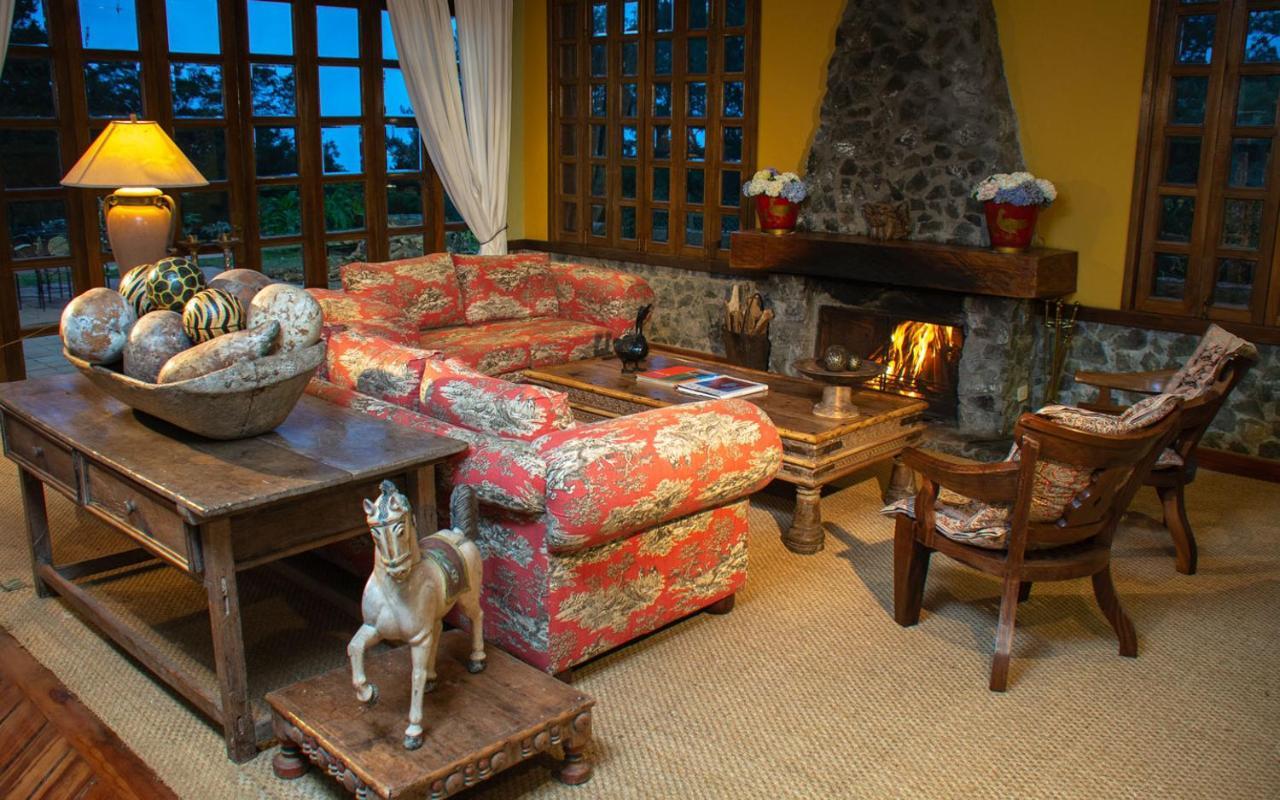 Las Mercedes Lodge Cali Buitenkant foto