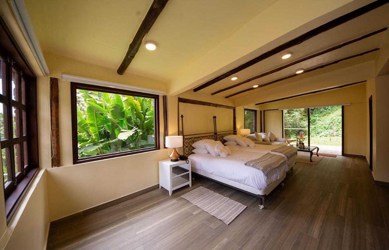 Las Mercedes Lodge Cali Buitenkant foto
